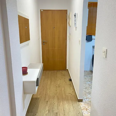 Apartman De *